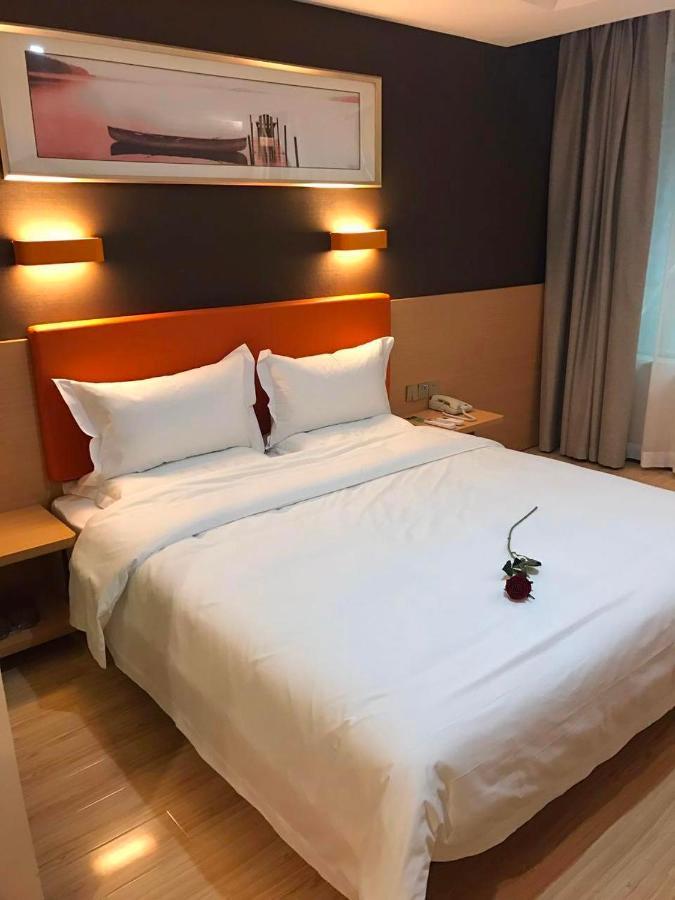 7 Days Premium Chongqing Jiangbei International Airport Branch Hotel Exterior photo